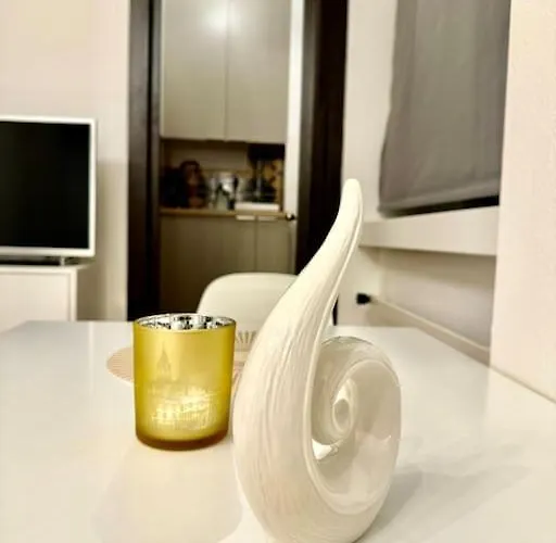 Gem Mini Moderna Apartamento